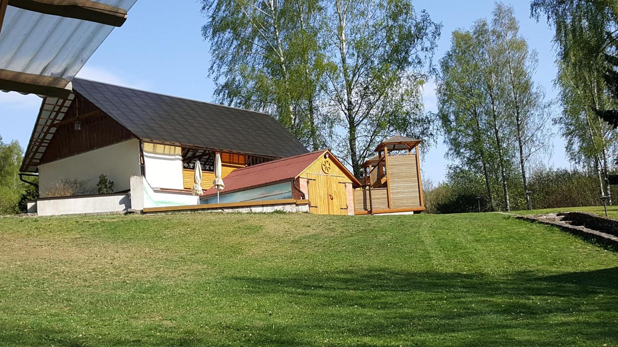 Guest House Pilskalni Rubene Exterior photo
